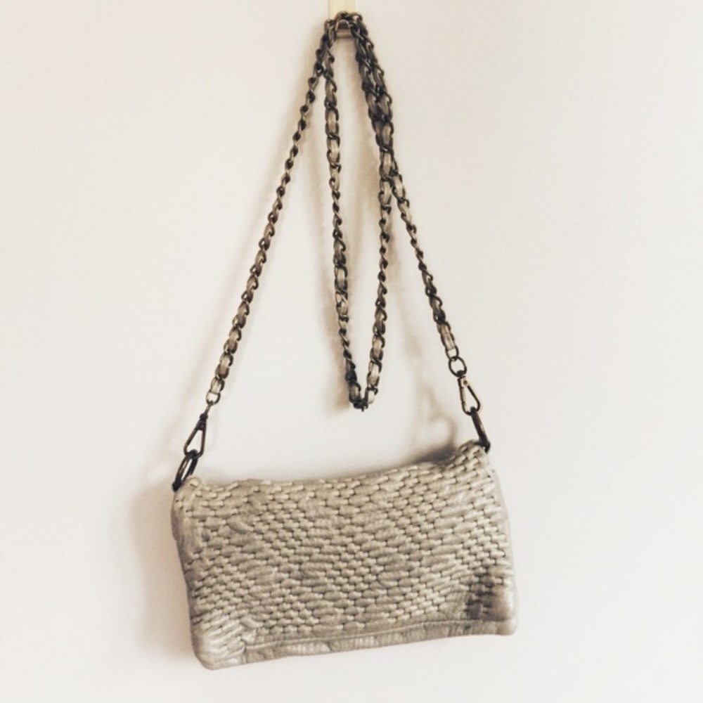 ✨ Gold Silver Crossbody Bag Purse Leather Weave ✨
